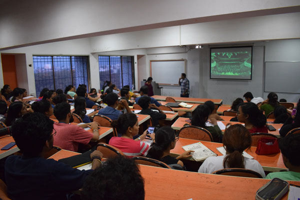 guest-lecture-on-acoustic (3)