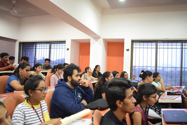 guest-lecture-on-acoustic (5)