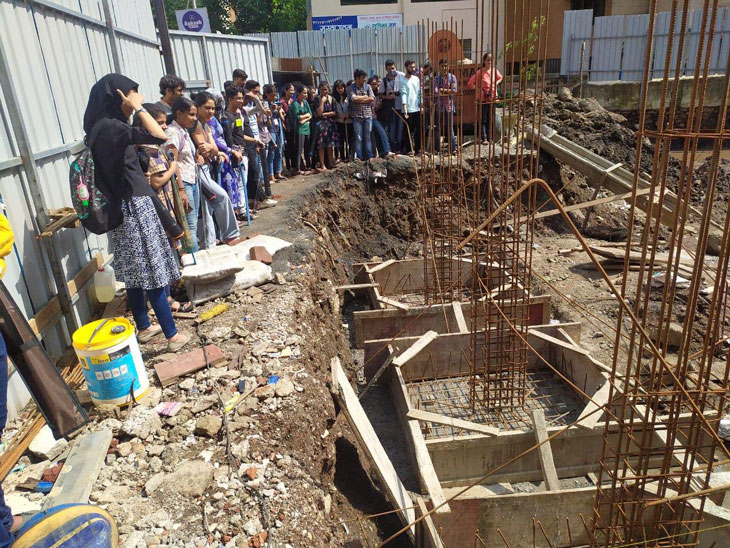 site-visit-to-guruashish-redevelopment-projects (5)