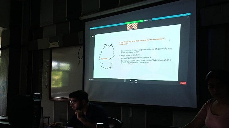 Azent-Study-Aboard-Webinar-on-Popular-Destinations-for-Studying-Abroad-2024 (5)