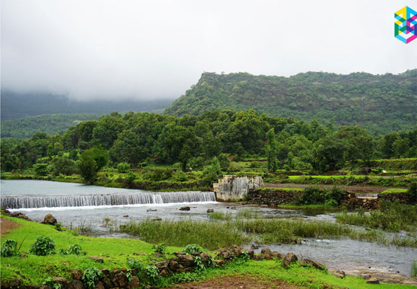 monsoon-trek-ratangad-fort-1